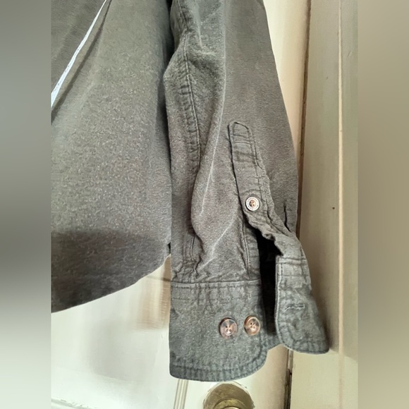 Woolrich Cotton Flannel Button Down XL - Picture 13 of 16